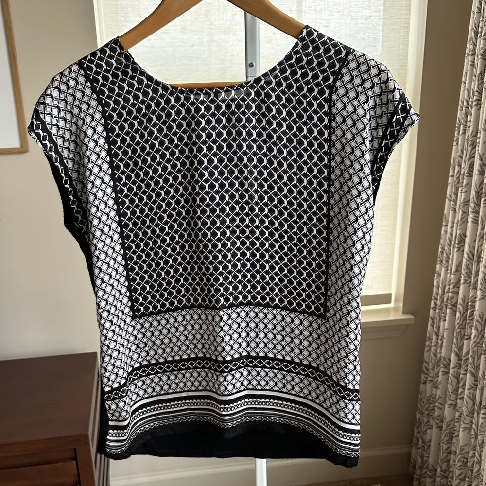 The Limited Black and White Patterned Blouse